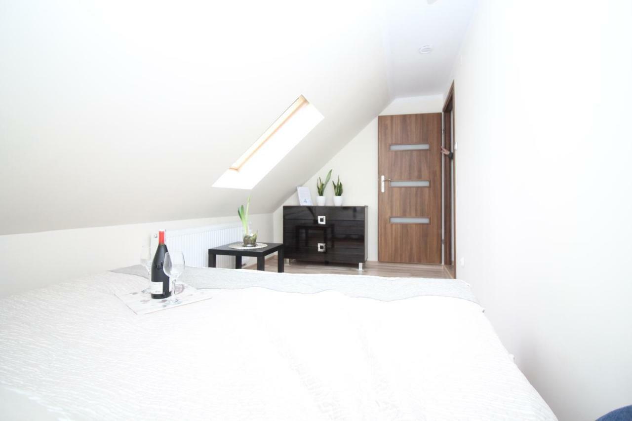 Apartamenty Trzciana Rzeszow Bagian luar foto